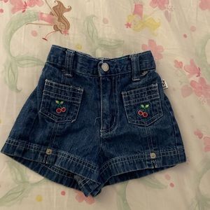 Cherry shorties 🍒